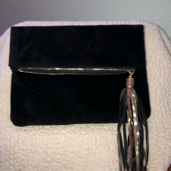 Merona Accessories - VELVET cluch💰no offers auto 20%discount